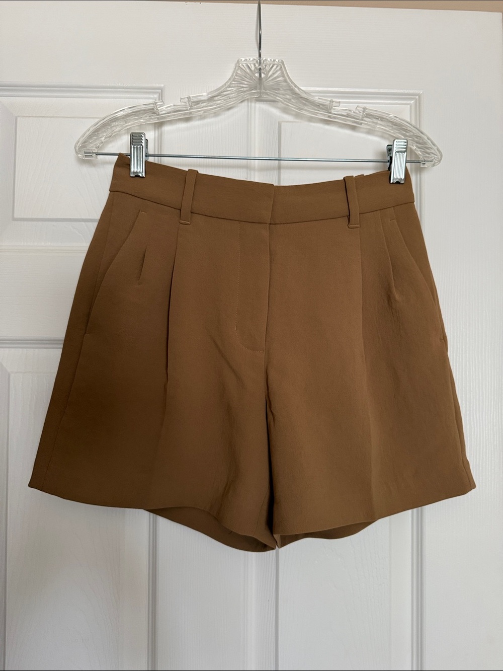 Aritzia Desert Sand Mid Thigh Shorts 2